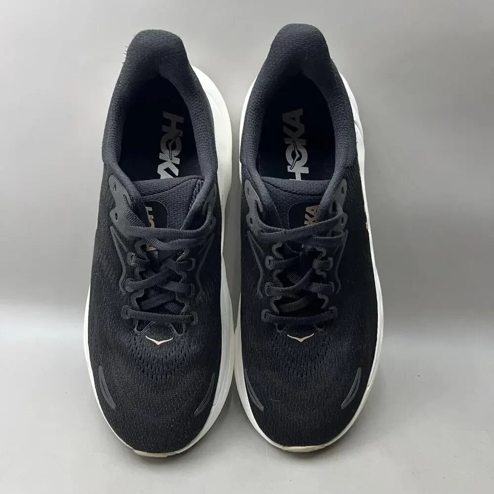 Hoka One One hoka one